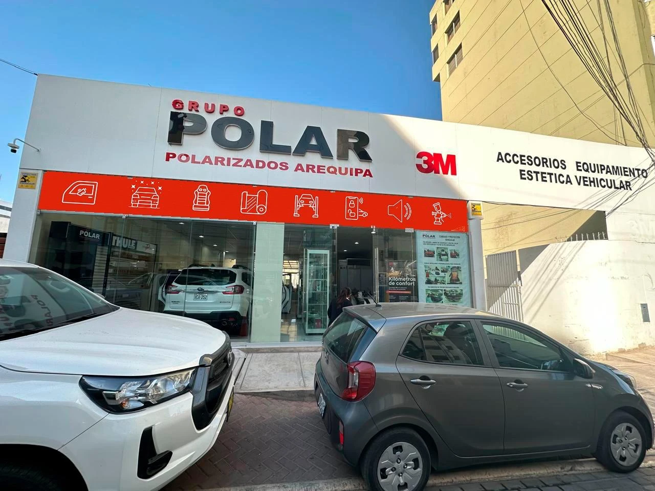 Fachada Grupo Polar Perú